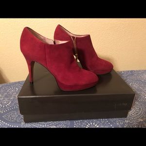 Vince Camuto booties